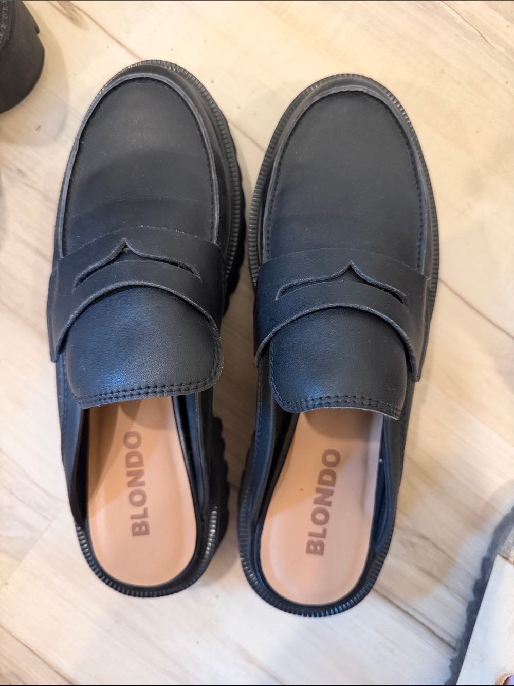 Blondo Black Leather Slip-On Penny Loafers